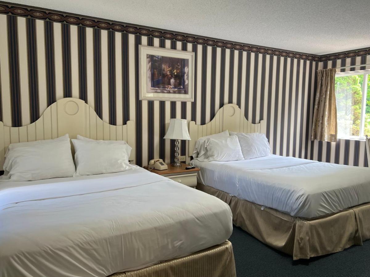 Rocky River Inn New Milford Eksteriør billede